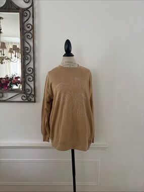 Neutral Tan Leaf-Print Crewneck Sweatshirt